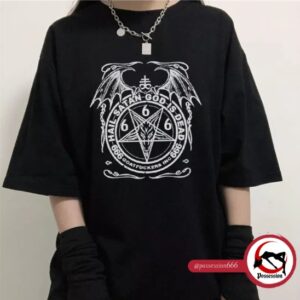 Camiseta Pentagrama Infernal